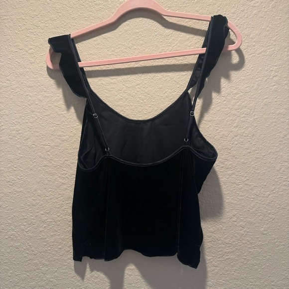 Victoria Secret Velvet Black Tank size M - Picture 2 of 4